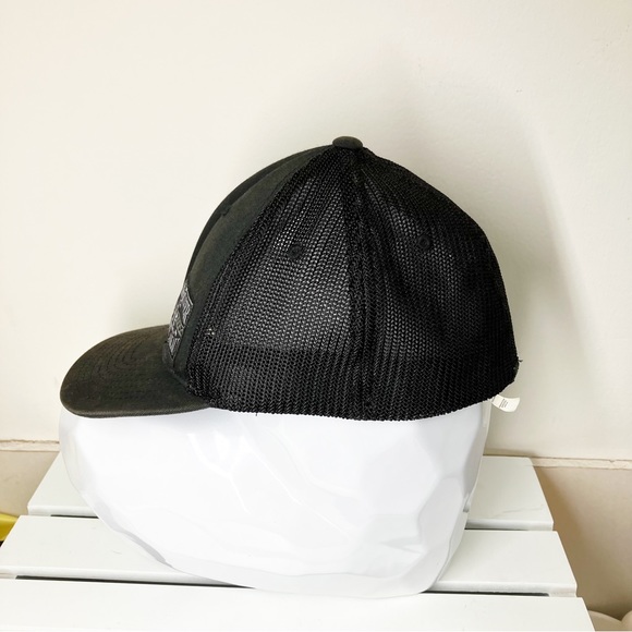 The quicksilver in memory of Eddie aikau Cap one size fits all Euc - Picture 2 of 5